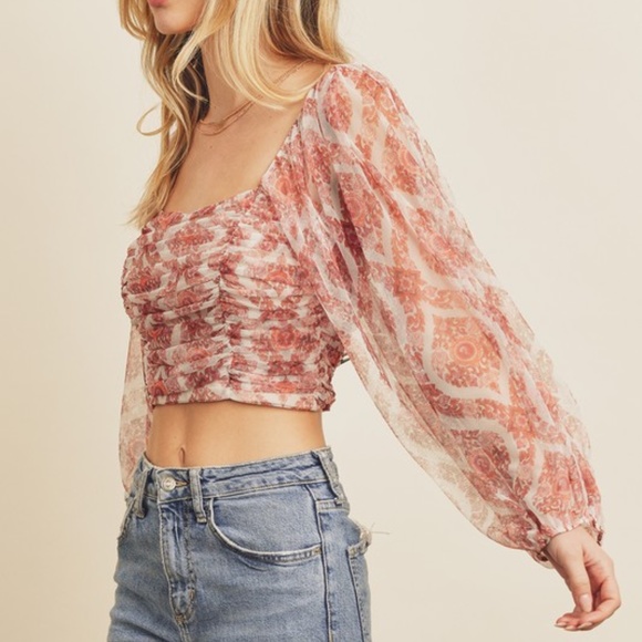 BOHEMIAN PRINT BALLOON SLEEVE CROP TOP - Picture 2 of 5